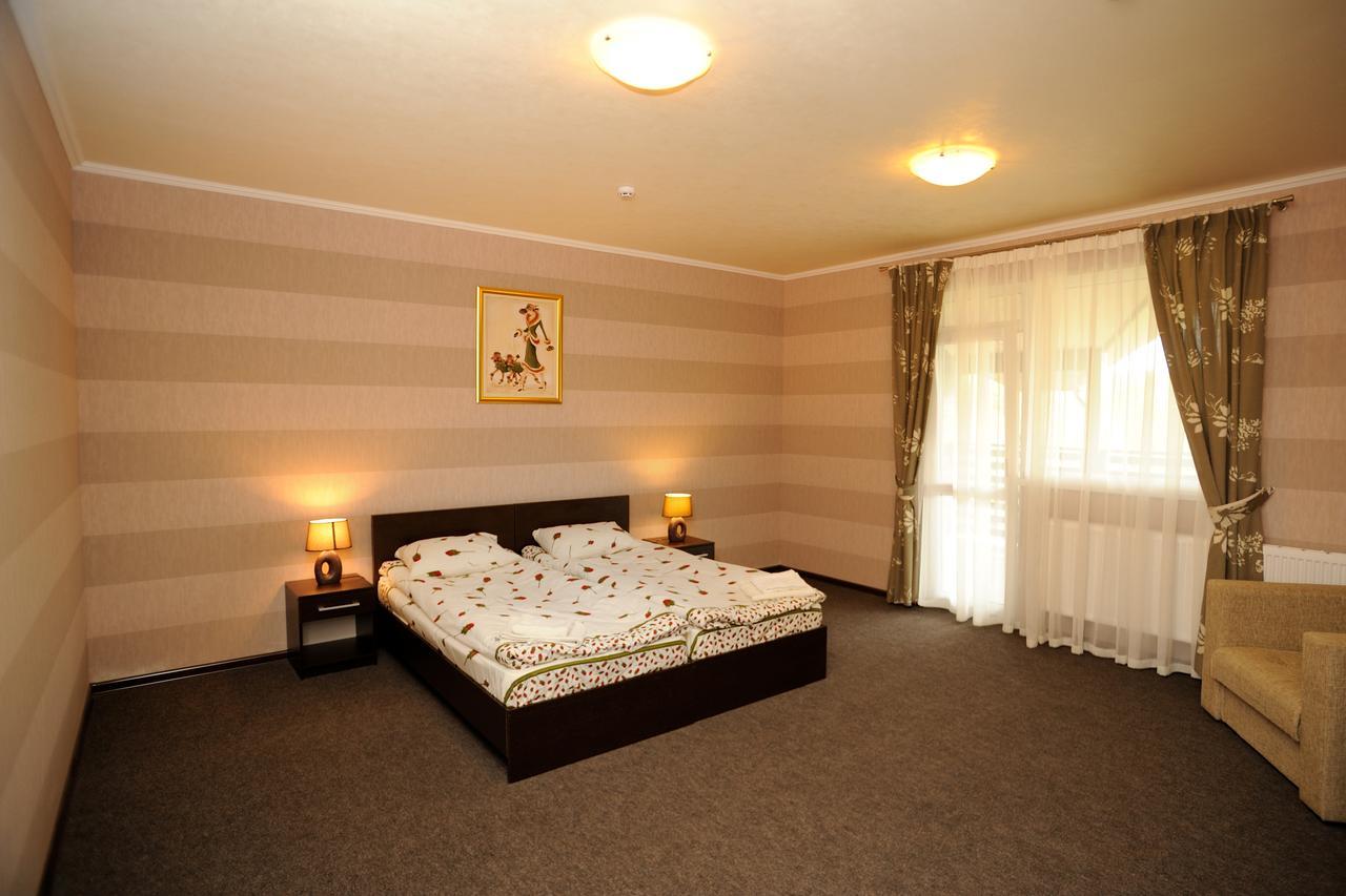 Hotel Vulyk Duliby Esterno foto
